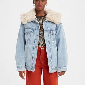 Levi's Oversized Trucker Sherpa Jacket
